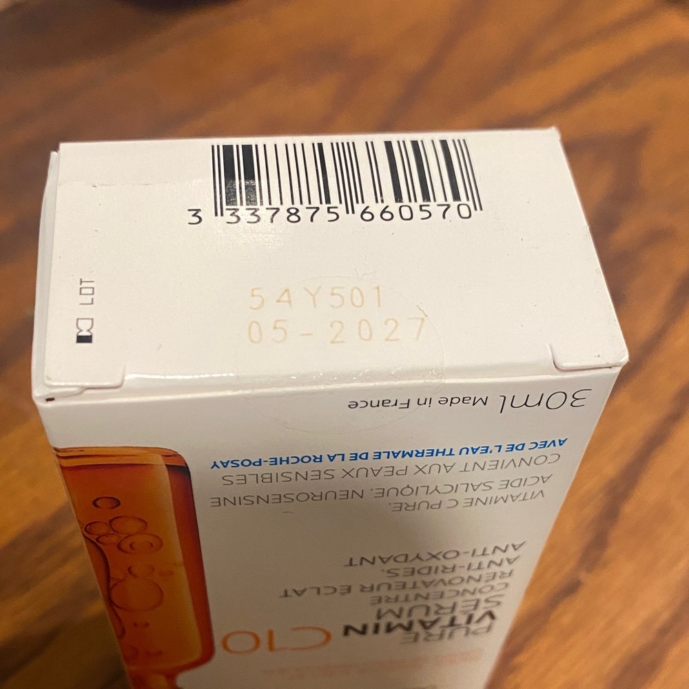 Pure Vitamin C10 Serum - Orange - Picture 4 of 7